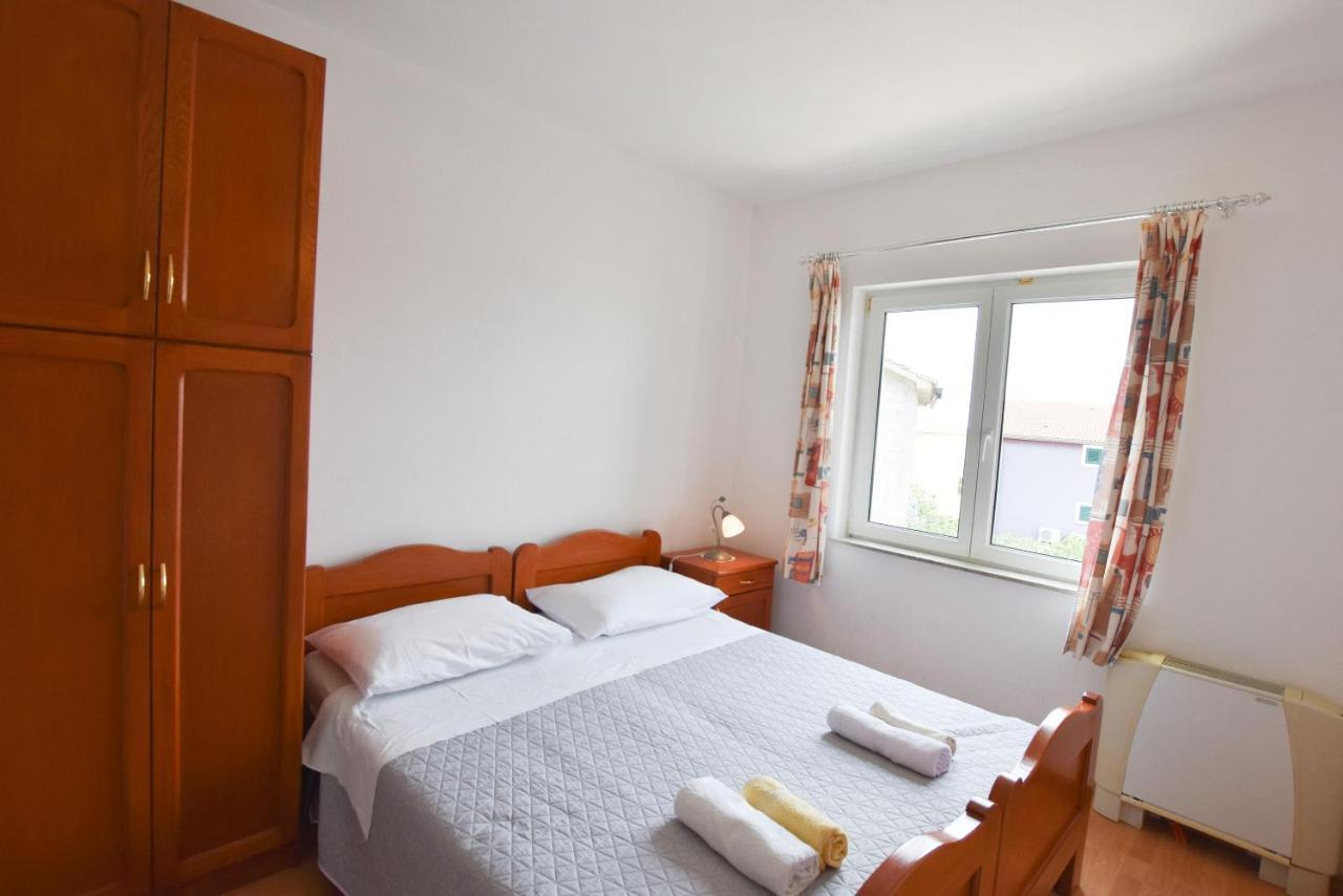 Apartments Karmen Primošten Εξωτερικό φωτογραφία