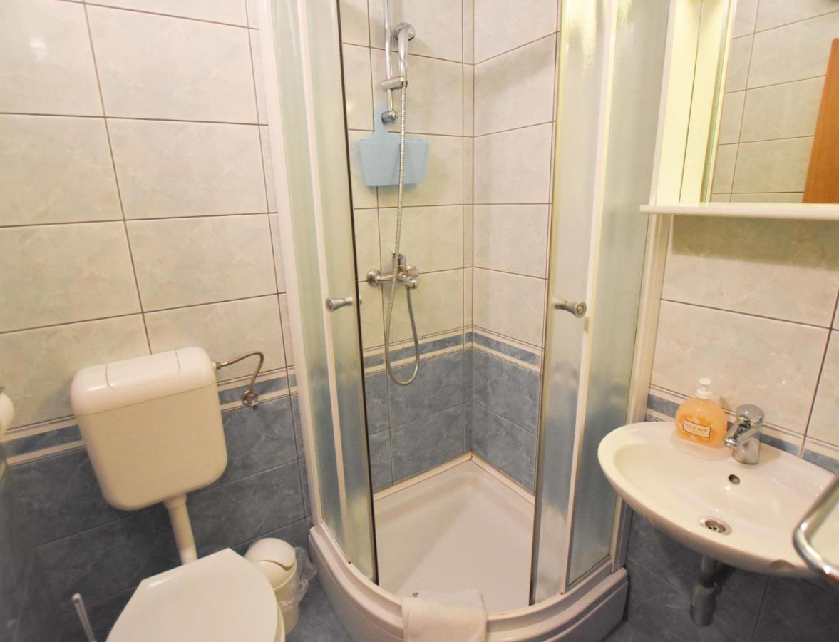 Apartments Karmen Primošten Εξωτερικό φωτογραφία