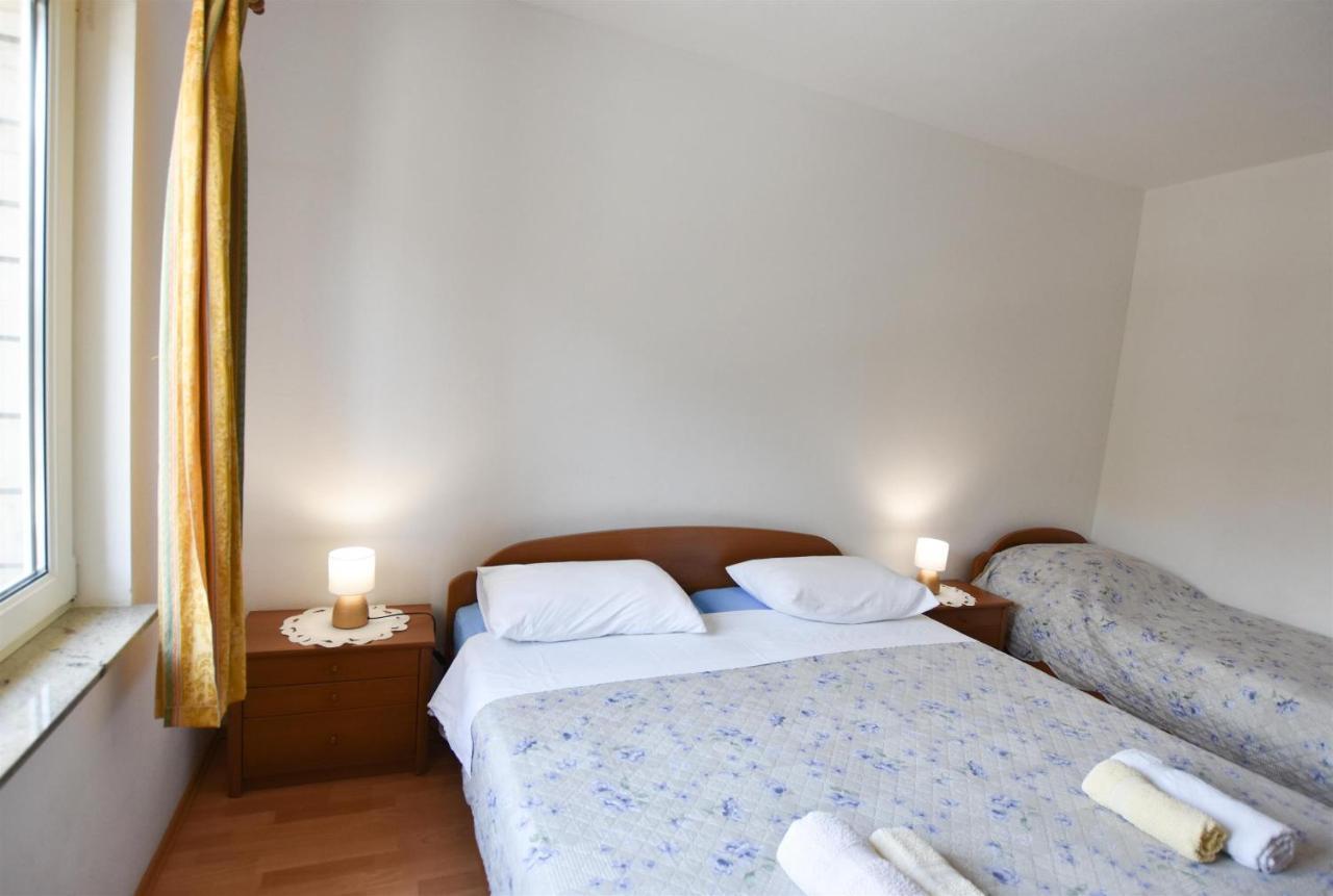 Apartments Karmen Primošten Εξωτερικό φωτογραφία